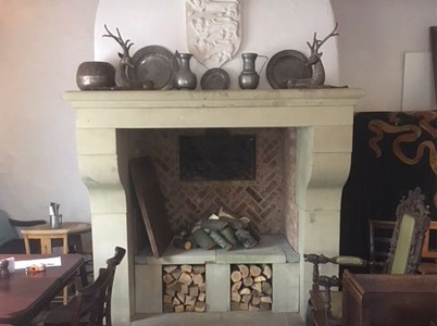 royal-standard-of-england-stone-fireplace